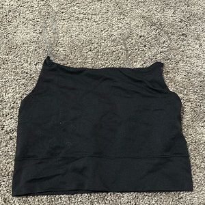 Black cropped tank